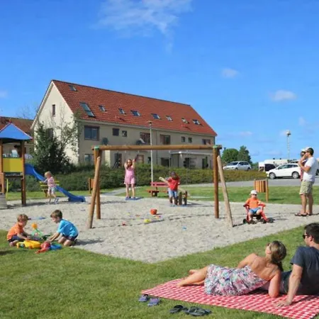 Wybrzeze Laguna Ii Lägenhet *